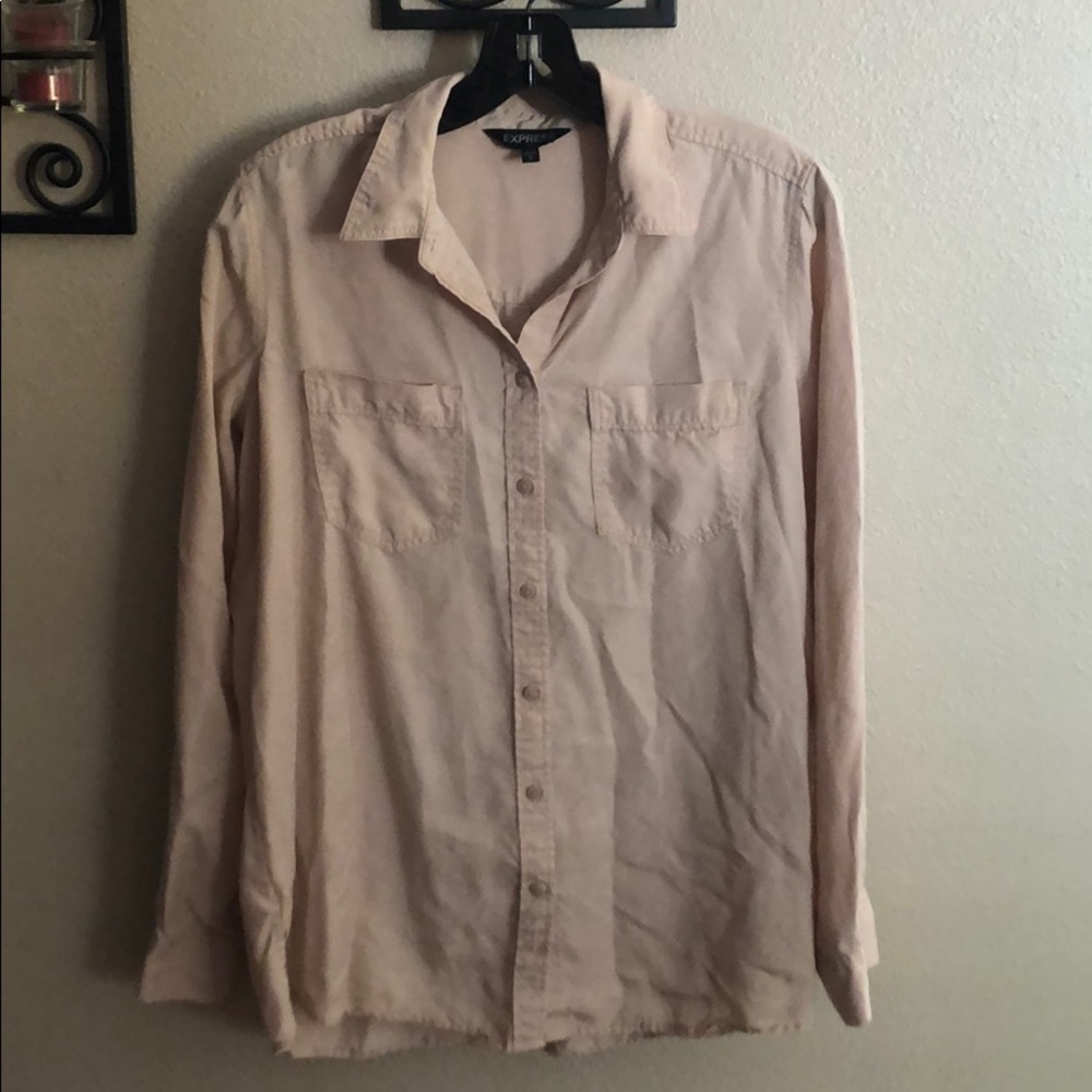 Express medium long sleeve dress shirt blush